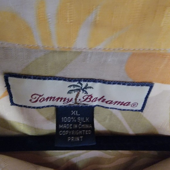 Tommy Bahama 100% Silk Men’s Button Down Hawaiian XL‎ - Picture 4 of 6